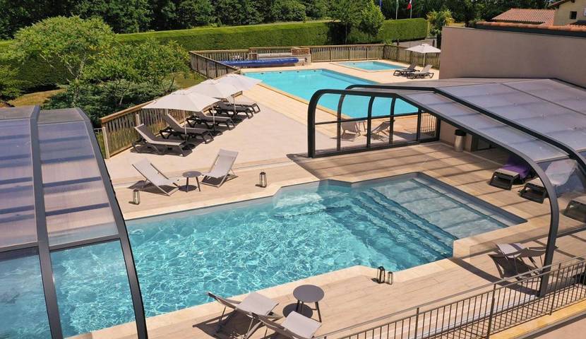 Club vacances pour 4 personnes, avec sauna ainsi que piscine et terrasse en Dordogne - 2