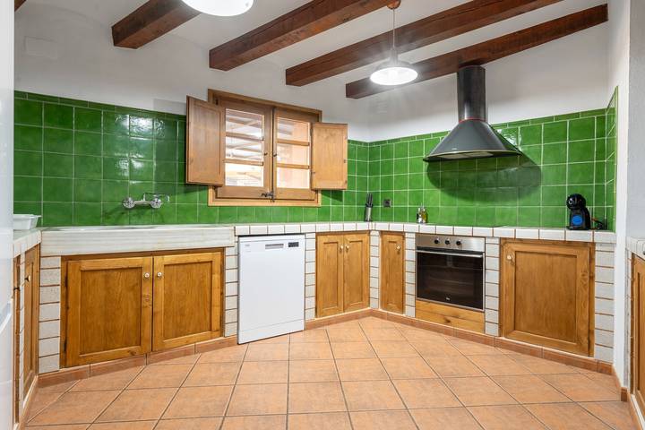 Chalet para 13 personas, con Jardín en Alt Penedès - 4