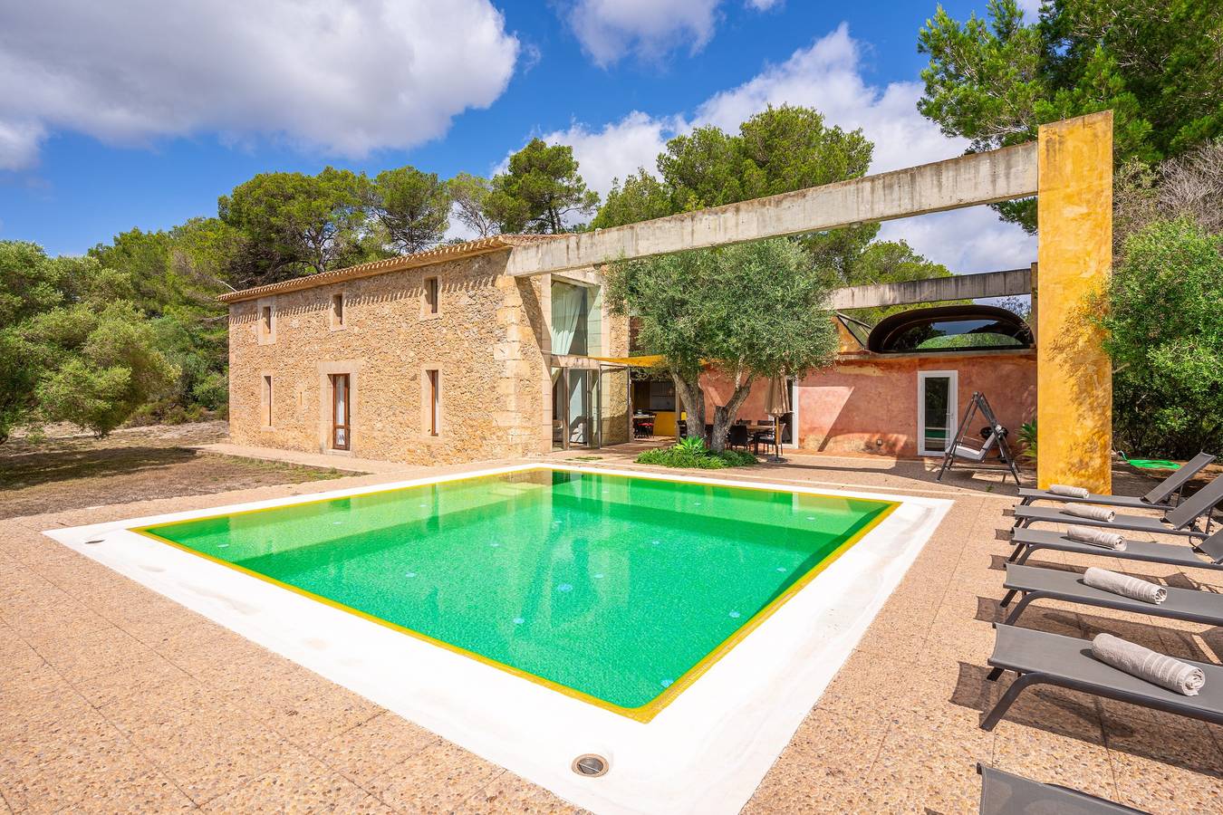 Villa Viterbo, con vistas al mar, piscina y Wi-Fi; admite mascotas in Son Servera, Mallorca Este