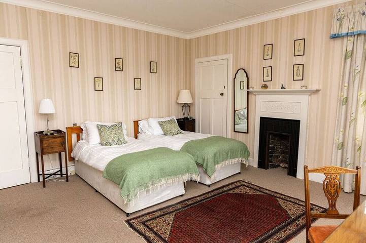 Location de vacances pour 16 personnes, avec jardin à Stirling - 4