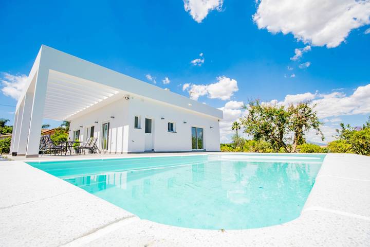 Chalet para 6 personas, con terraza y jardín - 1
