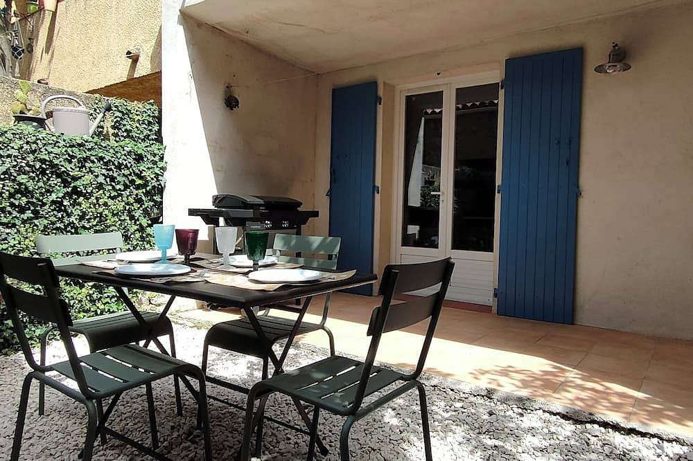 Jolie Maison de Ville au Centre de Saint Maximin La Sainte Baume in Saint-Maximin-la-Sainte-Baume, Brignoles region