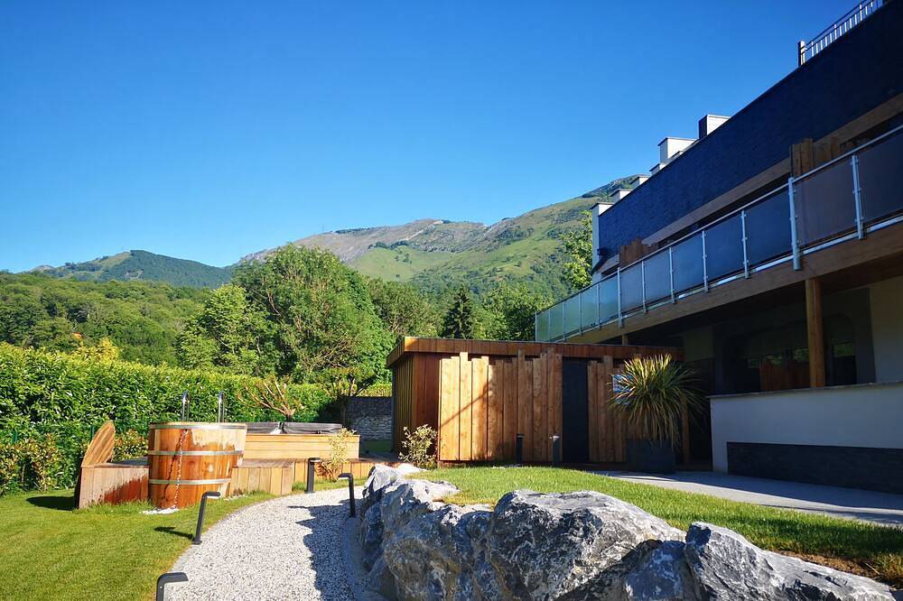 Appartement entier, Appartement Plénitude 4 personnes Résidence L'Argalyde***** in Ayzac-Ost, Pyrénées