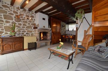 Gîte for 4 Guests in Le Tiercent, Bretagne, Picture 3