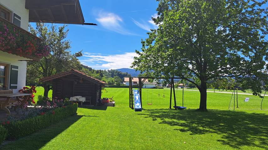 Ferienhaus für 4 Personen, mit Balkon und Terrasse sowie Garten in Marquartstein - 3