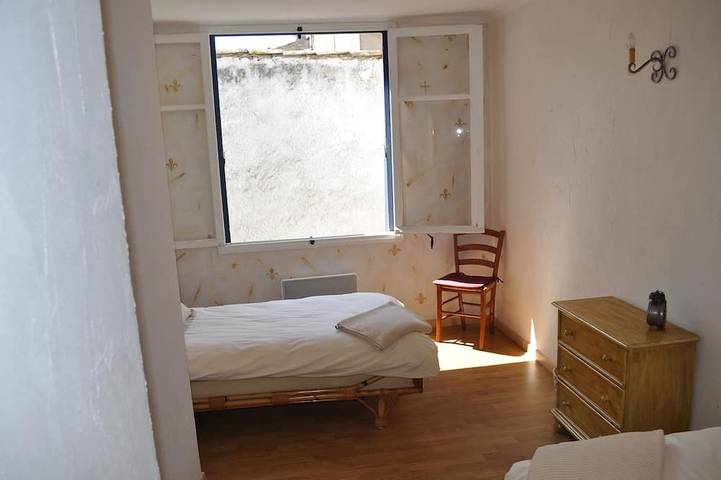 Gîte pour 4 personnes, avec terrasse à Pennautier - 4