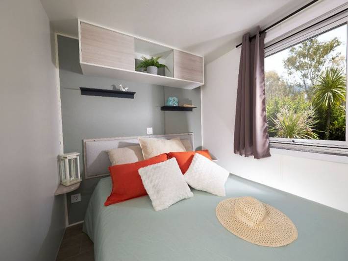 Mobil home pour 4 personnes, avec piscine et terrasse, animaux acceptés à Anduze - 3