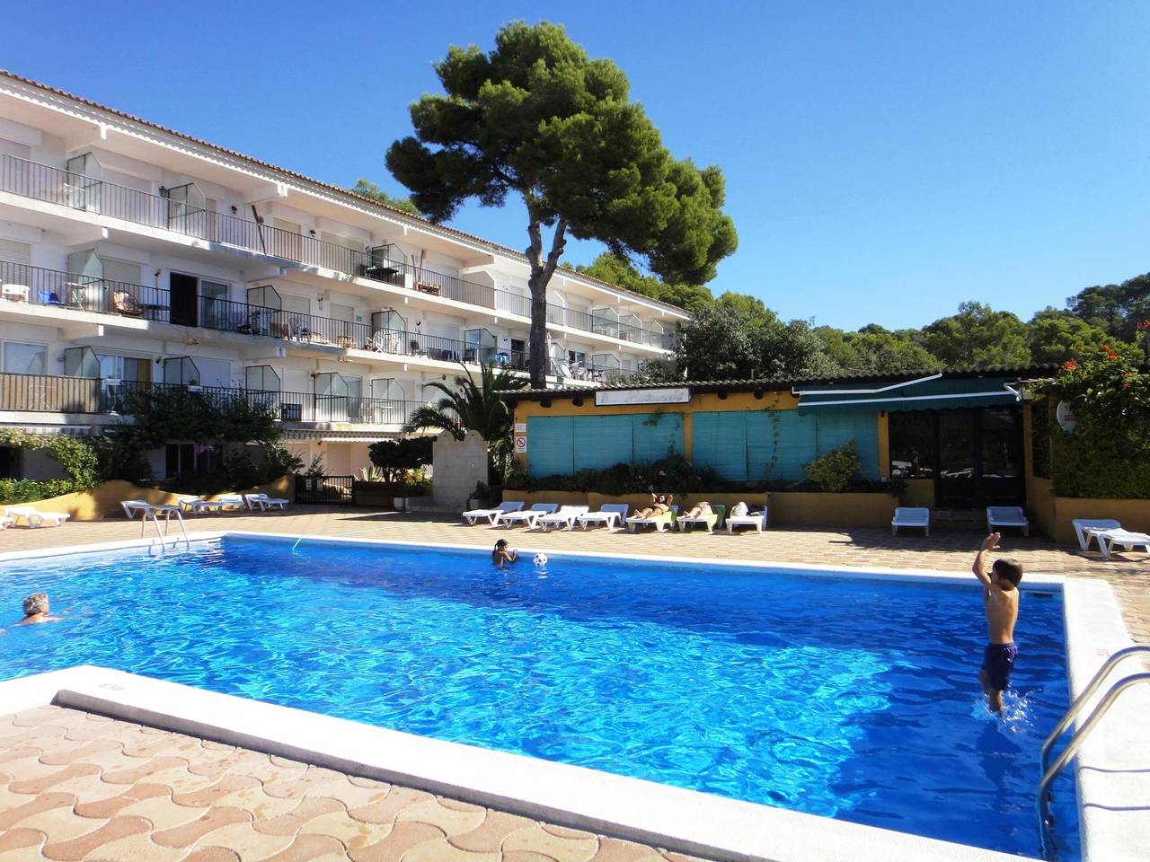Ganze Ferienwohnung, Komfortable Apartments mit Pool und Meerblick. Ref. Cala Llevadó-24 in Cala d'es Llevador (Tossa de Mar), Tossa de Mar