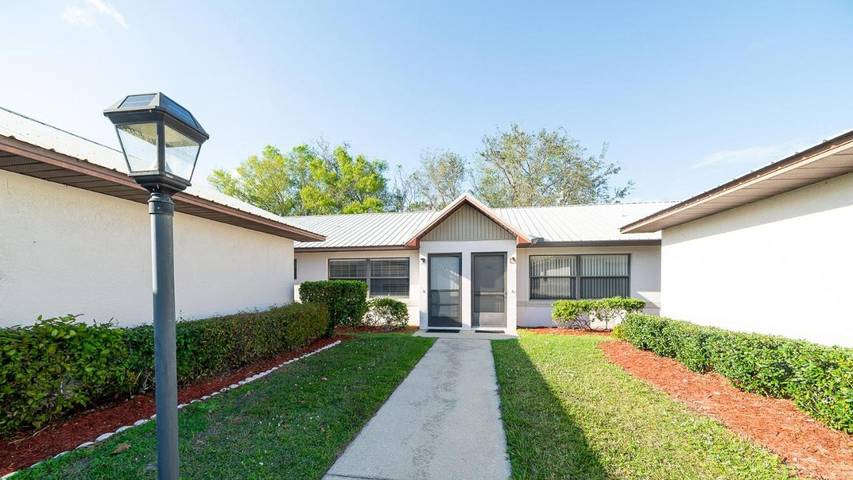 Apartamento de vacaciones para 4 personas, con piscina y terraza - 1