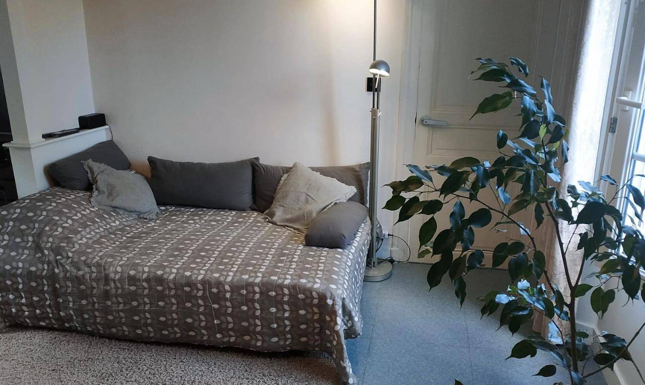 Appartement de vacances entier, Small Double Room in Saint-Lô, Région de Saint-Lô