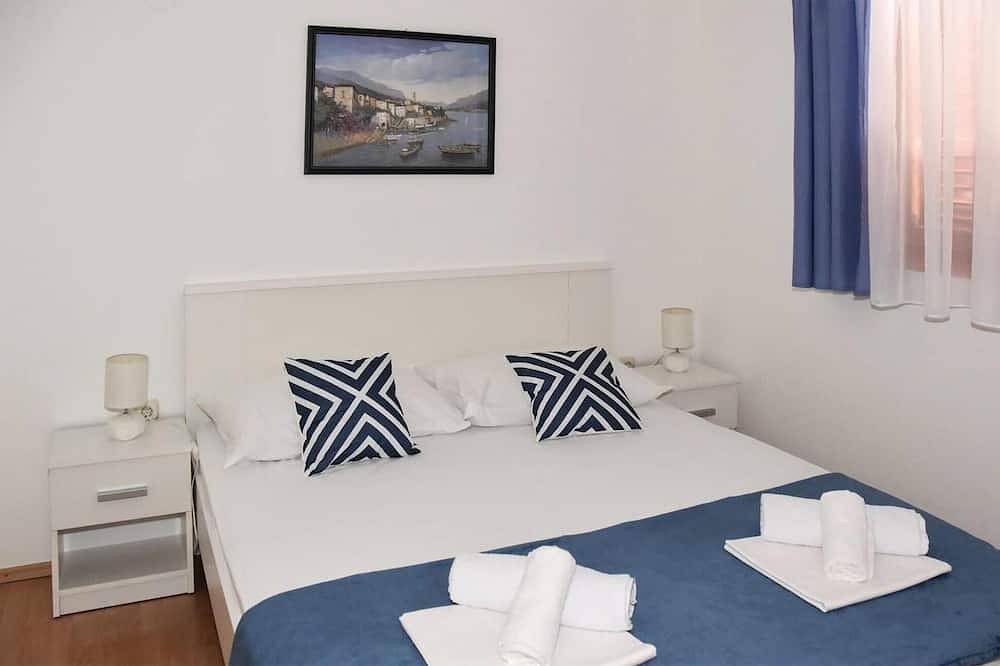 Ganze Wohnung, Cozy apartment in Biograd na Moru with Wifi in Biograd na Moru, Zadar