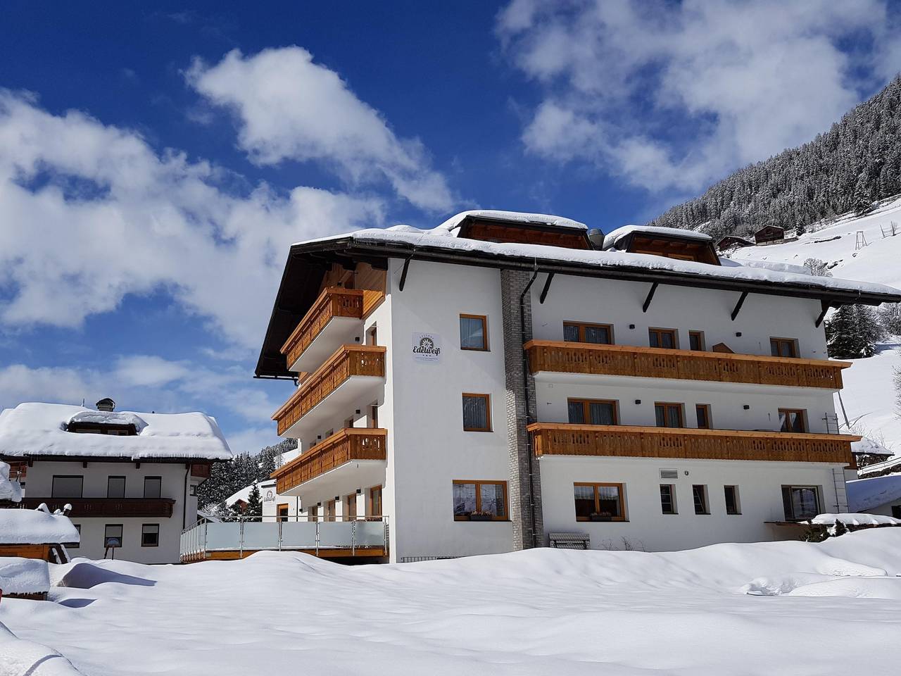 Ganze Ferienwohnung, Ferienwohnung für 4 Personen mit Terrasse in Sankt Jakob in Defereggen, Osttirol
