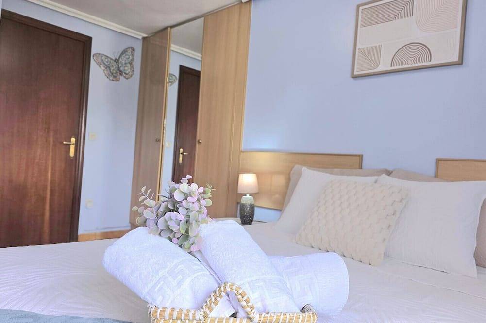 Entire apartment, Lidya's House - 36802 in Entrambasaguas, Cantabrian Coast
