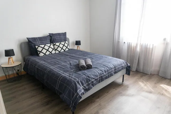 Apartamento de vacaciones para 6 personas, con vistas además de jardín y vistas al lago - 1