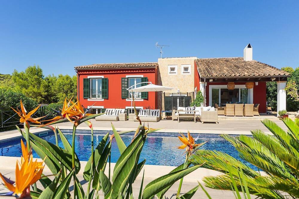 Traumhafte Familienvilla „Finca Bella Mallorca“ mit Pool und Sommerküche in Costa de la Calma, Calvià