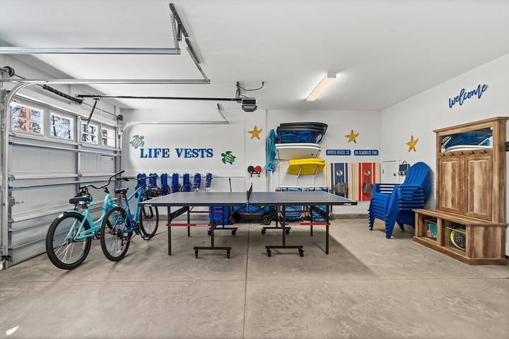 Vacation home for 7 people, with yard by Myrtle Beach