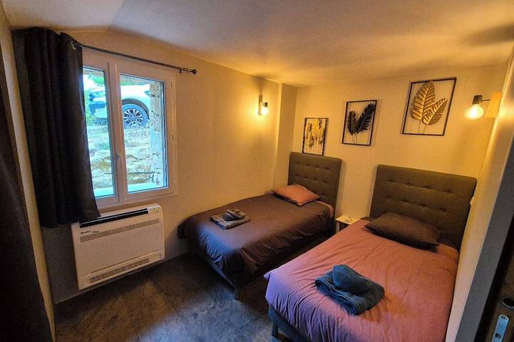 Location de vacances pour 6 personnes, avec piscine à Viens - 3