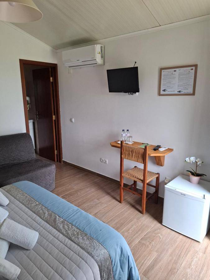 Gîte pour 2 personnes, avec jardin ainsi que vue et piscine à Melides - 2