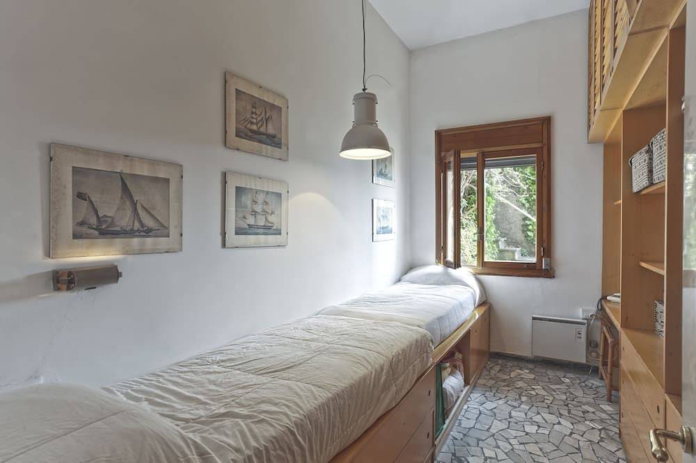 Apartamento entero, Bouganville Portovenere – Frente al mar – Embarcadero Privado Invaluable in Portovenere, Porto Venere Municipio