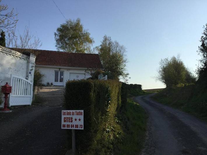 Maison d’hôte pour 4 personnes, avec Terrasse ainsi que Jardin et Vue à Aubin-Saint-Vaast