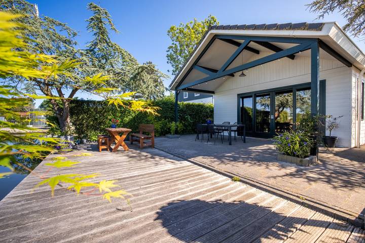 Ferienhaus für 4 Personen, mit Terrasse und Garten in Wervershoof