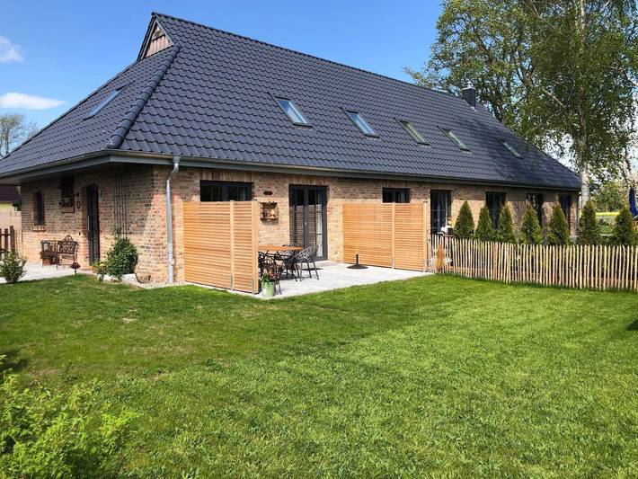 Ferienwohnung für 4 Personen, mit Garten und Ausblick, kinderfreundlich in Ribnitz-Damgarten
