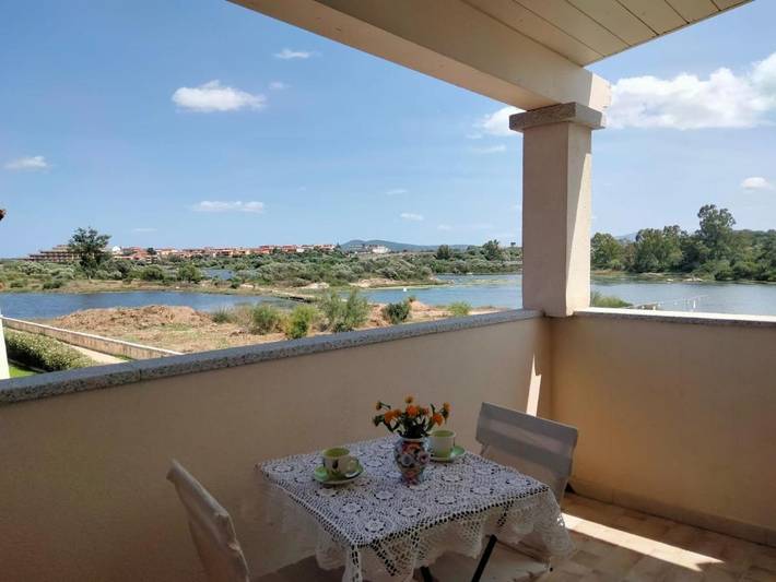 Bed & breakfast dla 2 osób, z widok i taras w Olbia