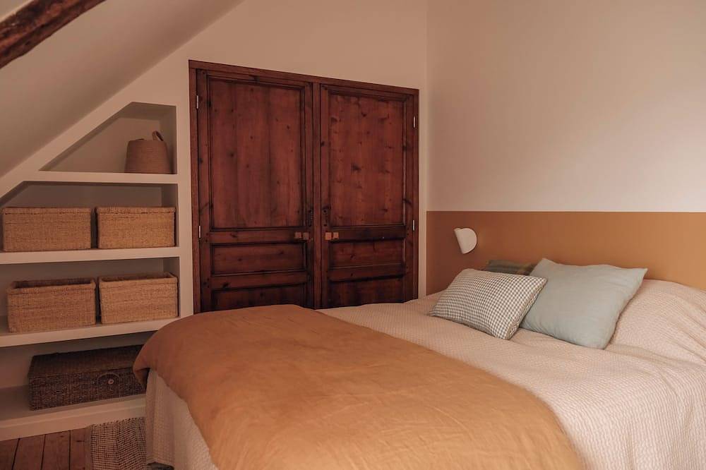 Seaside fishing house, 70 m from the beach - sleeps 10 - Brittany in Saint-Jacut-de-la-Mer, Dinan region