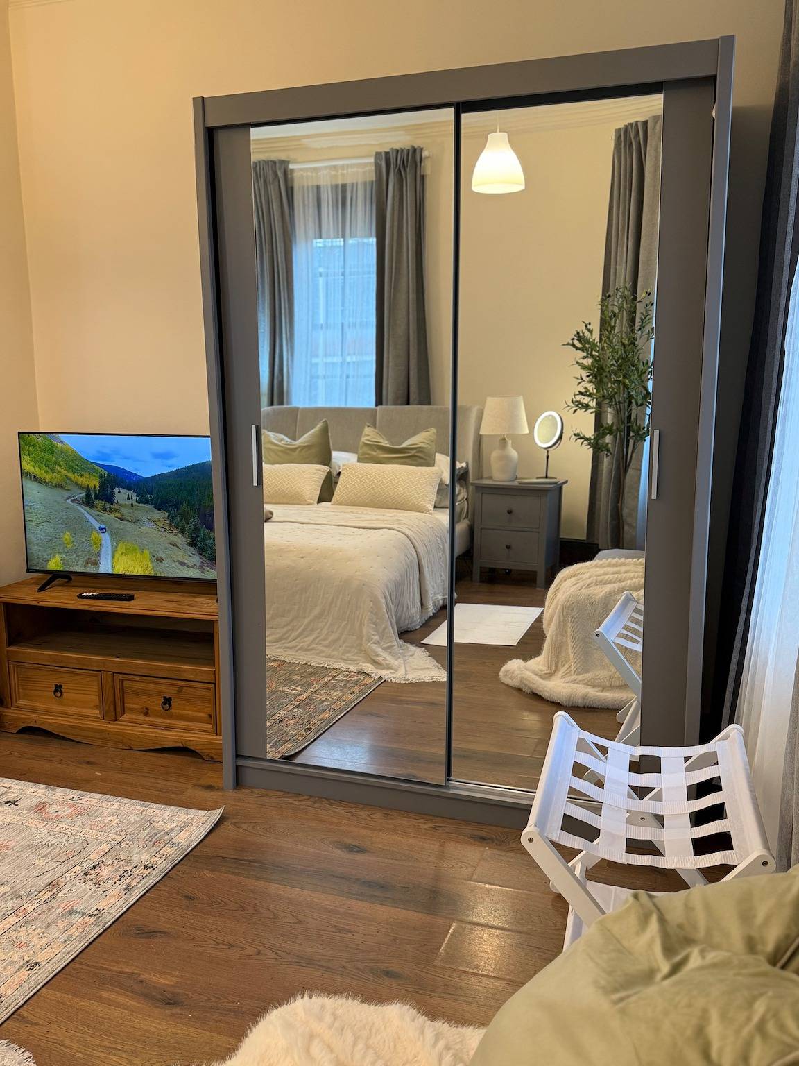 Entire holiday apartment, 3 Bedrooms in Central Tunbridge Wells in Royal Tunbridge Wells, Kent