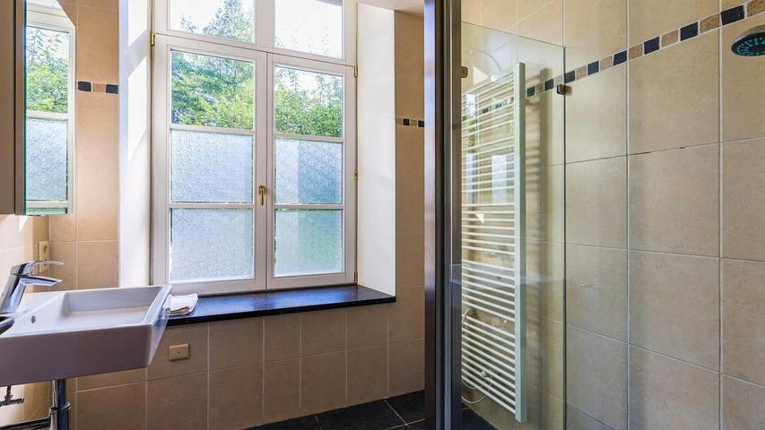 Gîte pour 6 personnes, avec terrasse à Aywaille - 2