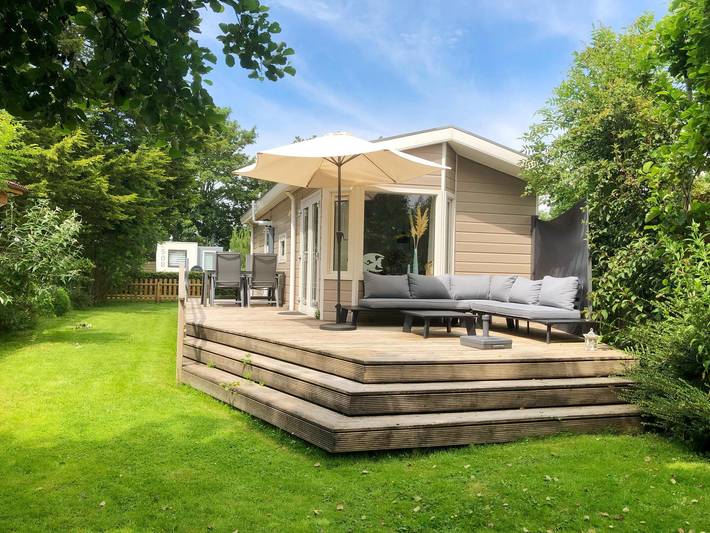 Chalet für 4 Personen, mit Balkon/Terrasse und Terrasse - 1