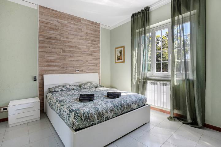 Ferienhaus für 6 Personen, mit Balkon und Garten in Marina di Massa - 2