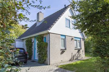 Strandhaus für 6 Personen, mit Terrasse und Balkon/Terrasse in Vlissingen