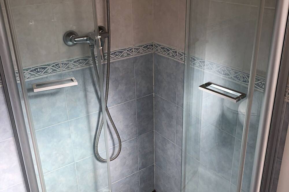 Mini Villa avec imprenable vue sur la mer in Sant Ambroggio, Lumio