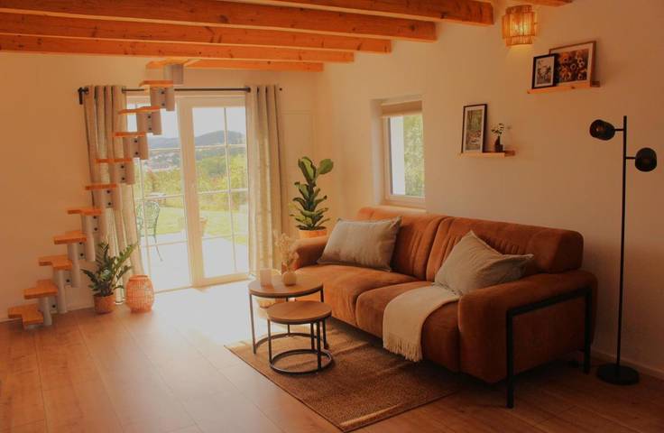 Gîte pour 2 personnes, avec vue ainsi que jardin et terrasse à Wiltz