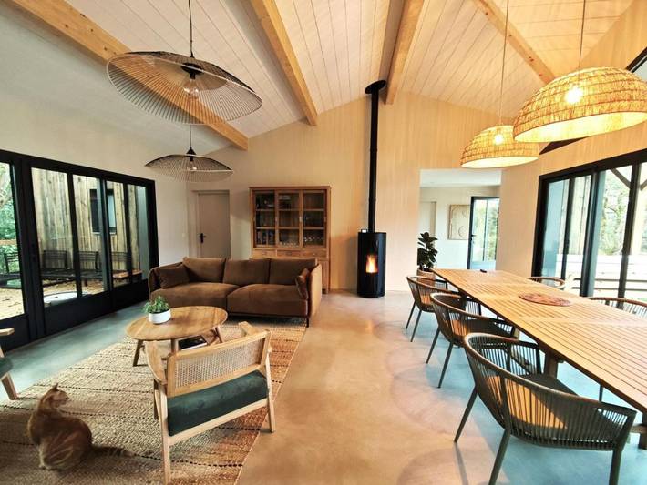 Location de vacances pour 6 personnes, avec jardin et piscine à Cambes - 4