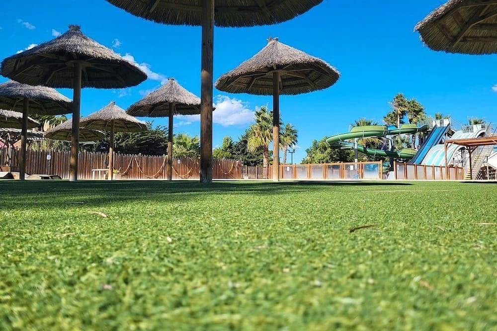 Camping pour 4 Personnes dans Torreilles, Région de Perpignan