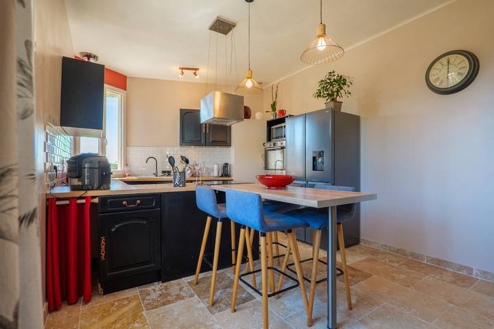 Gîte pour 6 personnes, avec jardin et balcon à Orgnac-l'Aven - 3