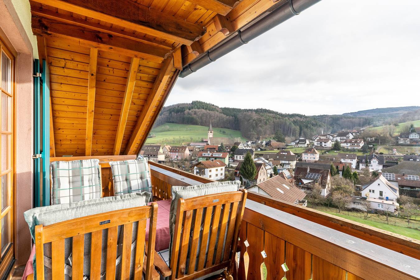 Ganze Wohnung, Ferienwohnung "Kapellenblick" 80qm, 2 Schlafzimmer, max. 5 Personen in Schuttertal, Mittlerer Schwarzwald