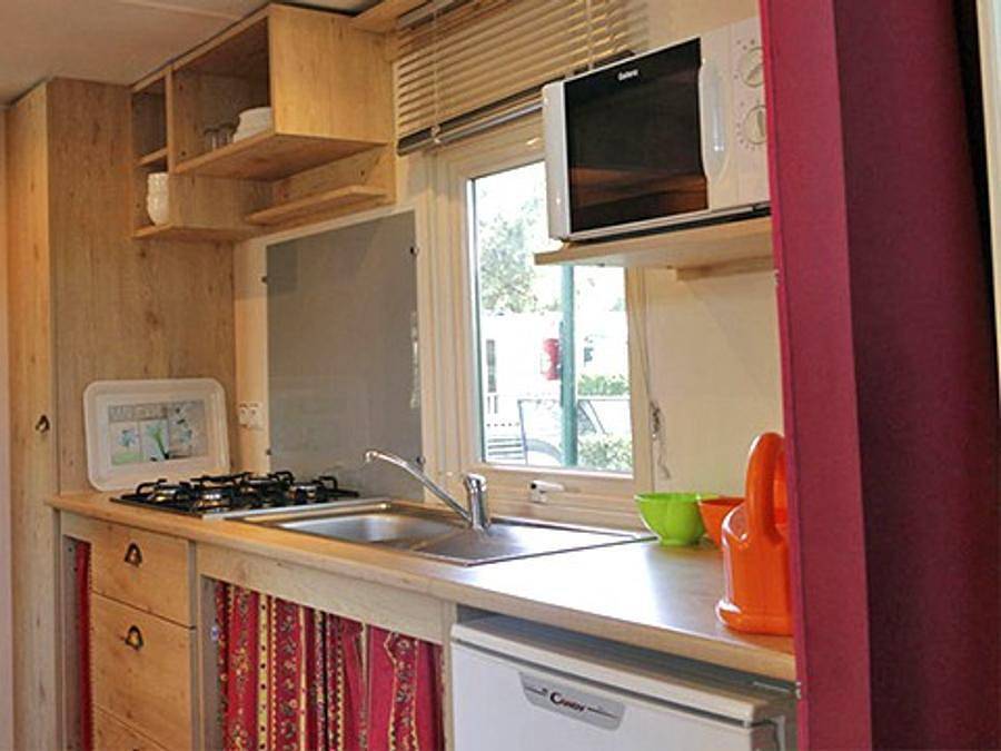 Camping la Grande Métairie - Alojamiento 4 personas - Roulotte | Clásico | 2 Dormitorios | 2/4 Pers. in Carnac, Côte des Mégalithes