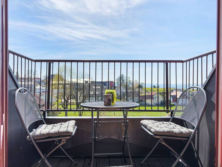 Ferienwohnung für 4 Personen, mit Garten und Seeblick sowie Balkon in Kressbronn am Bodensee - 2