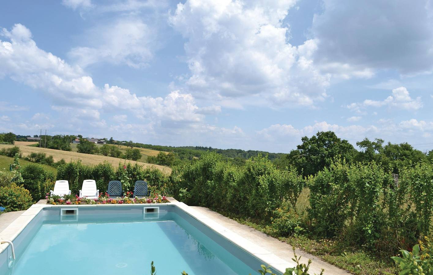 Acogedor apartamento de 111 m2 con piscina y cocina, cerca de La Chapelle-Saint-Jean in La Chapelle-Saint-Jean, Périgord Noir
