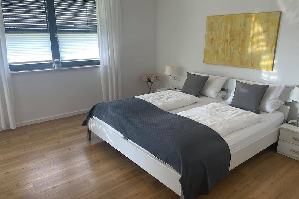Ganze Wohnung, Moderne, 4-Sterne ****Wohnung (2 Zimmer, 80qm),  zw. Oberstaufen und Bodensee in Weiler-Simmerberg, Bayerisch Schwaben