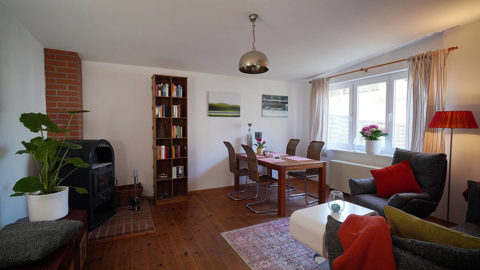 Vakantiehuis 'Gartenhaus in Potsdam' met privéterras, gedeelde tuin en wifi in Wilhelmshorst, Michendorf
