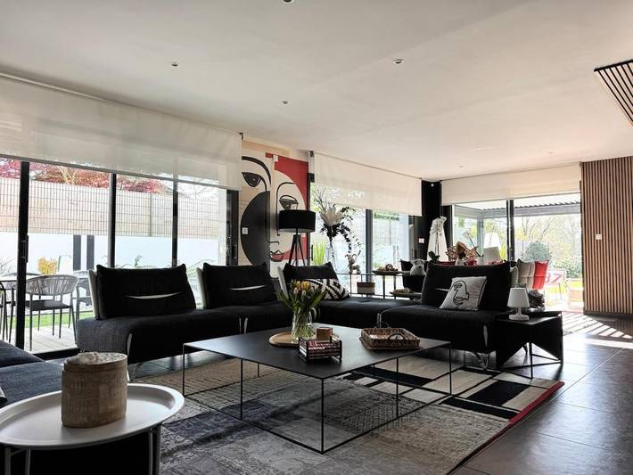 Location de vacances pour 6 personnes, avec jardin et terrasse à Gouesnach - 3