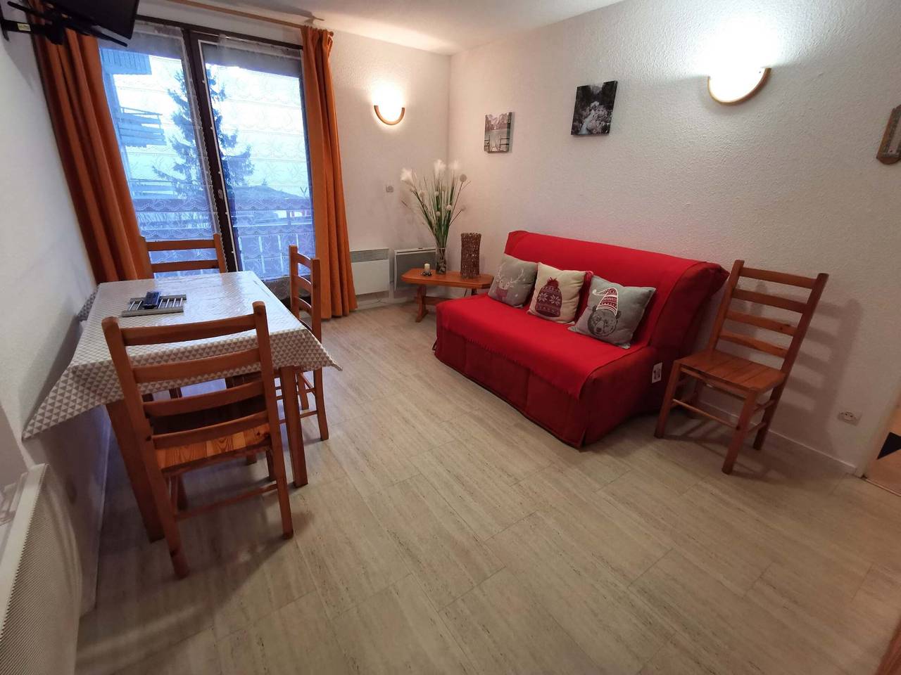 Appartement entier, 3 pièces - 2 chambres - pied des pistes in Prapoutel, Les Adrets