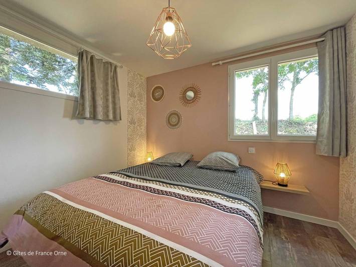 Casa de piedra con jardín en Normandía, wifi incluido in Mantilly, Parc naturel régional Normandie-Maine