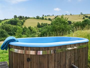 Cottage for 2 People in Powys, Mid-Wales, Photo 1