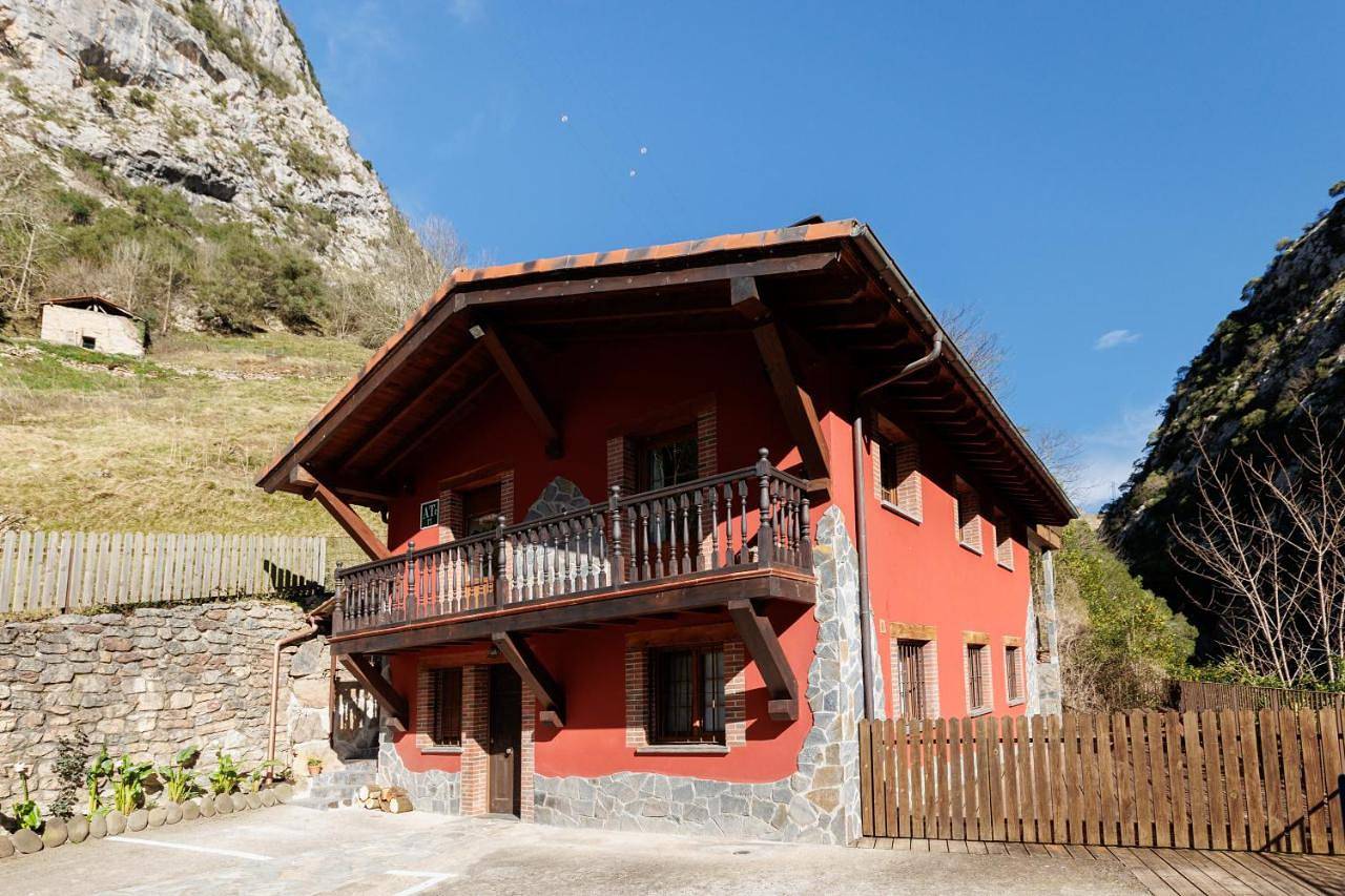 Apartamento entero, Two-Bedroom Apartment in Ponga, Cordillera Cantábrica