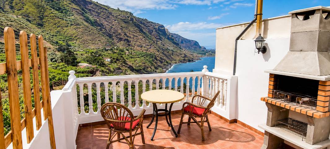 Tenohomes Casa Catuja Ocean View Retreat in Playa del Socorro, Los Realejos